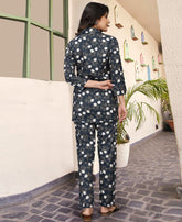 Nice Lookin Black Color Floral Printed Co-Ord Set